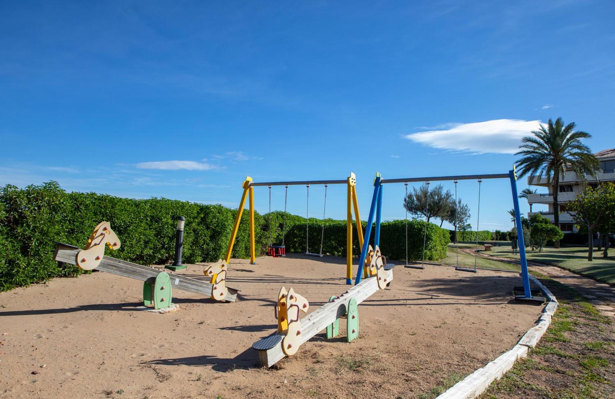 Apartamento Duna En Playa Grande By Family Homes Дения Екстериор снимка